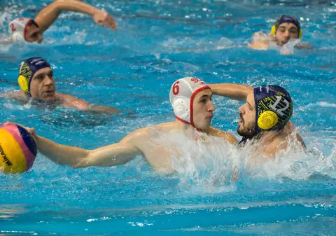 Dinamo a câştigat meciul al treilea din finala mică a Superligii de polo, dar Sportul Studențesc Corona a luat bronzul