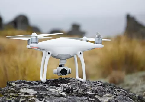 DOCUMENT Dronele realizate de producătorul chinez DJI, care se vând și în România, spionează pentru Guvernul de la Beijing