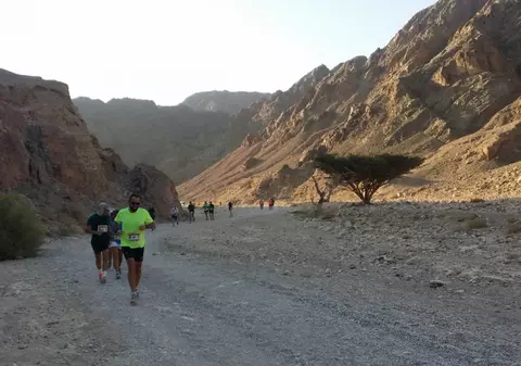 Cum să alergi într-un peisaj selenar? Mergi la maratonul Eilat, în Israel! / FOTO