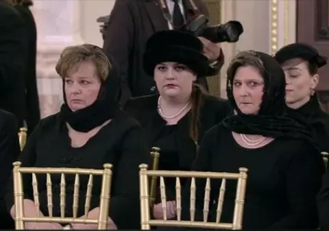 Unde vor petrece Crăciunul fiicele Regelui Mihai. Decizia luată de Familia Regală, în perioada de mare doliu