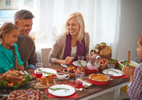 TEST. Cât de sănătos mănâncă familia ta?