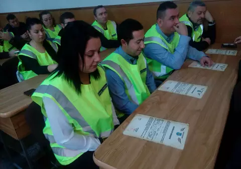 REPORTAJ/O pensionară, o controloare de bilete și un inginer sunt voluntari la Poliția Locală Galați