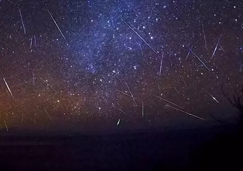 VIDEO | Geminidele, ploaia de meteori din noaptea de 13 decembrie