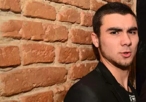 Un tânăr din Târgu-Jiu s-a sinucis după o ceartă zdravănă cu iubita sa. Silviu avea 22 de ani
