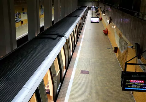 Pentru ce plăteşte Metrorex aproape 7 milioane de lei, în următorii 4 ani