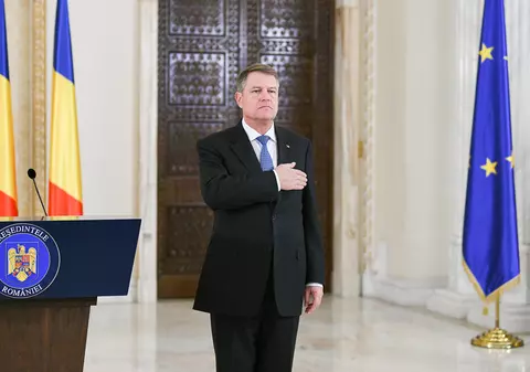 Recepție de Ziua Națională, la Palatul Cotroceni; Traian Băsescu și Emil Constantinescu, printre invitați, liderii Puterii au lipsit