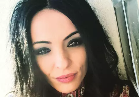 VIDEO/Cosmina Păsărin face bani frumoși la sfârșit de an. Are agenda full