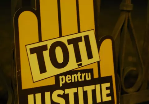 Studenții se alătură protestelor împotriva modificărilor aduse legilor justiției