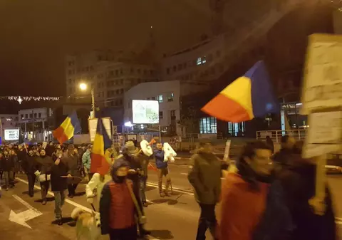 Proteste în Sibiu și în marile orașe din țară față de modificările Codului Fiscal și legilor Justiției
