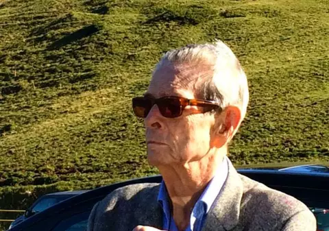 Fotografii inedite cu Regele Mihai la 93 de ani