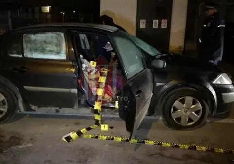 Un campion național la box a fost găsit mort în mașină