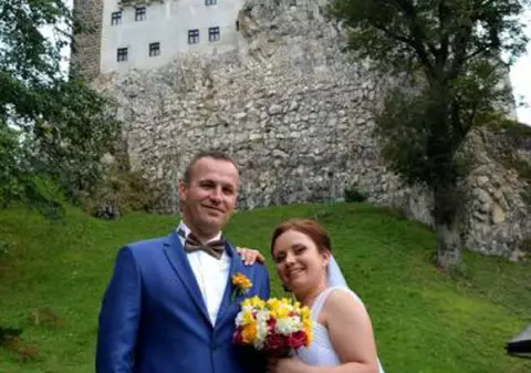 Soțul femeii spulberate pe trecerea de pietoni a discutat cu șoferul vinovat de tragedie. Ce i-a spus acesta