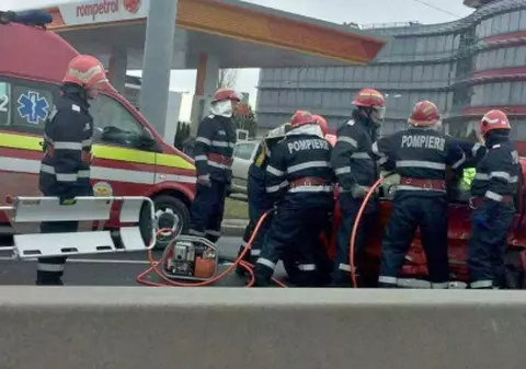 Accident rutier cu patru răniți pe DN 1, la ieșirea din Otopeni, sensul spre Ploiești