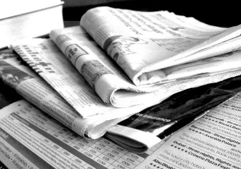 evz.ro: Presa nu mai este a 4-a putere din stat. Declinul jurnalismului şi al jurnalistului