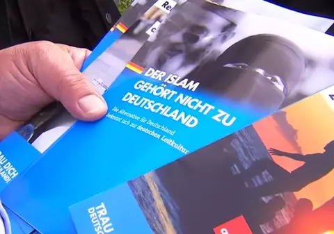 Un politician german de extremă dreapta a demisionat după ce s-a convertit la islamism