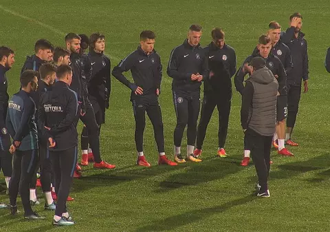 Ianis Hagi s-a antrenat cu Viitorul în Turcia. Duminică, fiul ”Regelui” va juca în amicalul cu Galata. ”Dacă e făcut de mine, sigur are talent. Și e al meu sută la sută!” | VIDEO