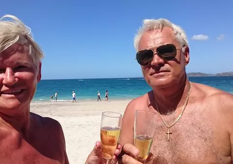 Monica Tatoiu, 35 de ani de relație cu Victor. "Bot în bot"