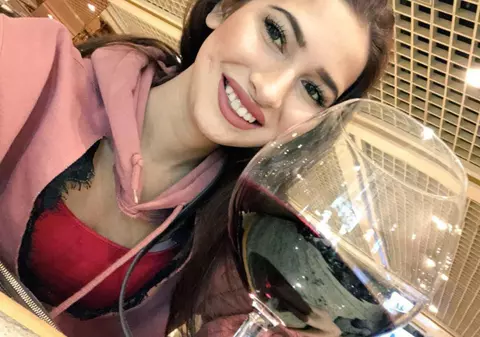 Actrița Olivia Nova, găsită moartă în locuinţa ei din Las Vegas