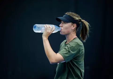 Maria Sharapova s-a antrenat la Australian Open. Ce simbol a avut pe tricou