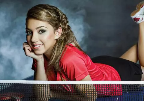 Povestea jucătoarei de tenis de masă Bernadette Szocs. Frumoasa sportivă e ”singurică” după o relație cu un francez | FOTO