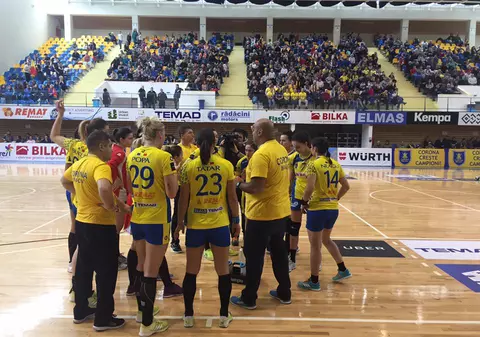 Liga Națională de handbal feminin, etapa a 17-a. Corona Brașov a învins Zalăul, Craiova a trecut de U Cluj. Rezultate