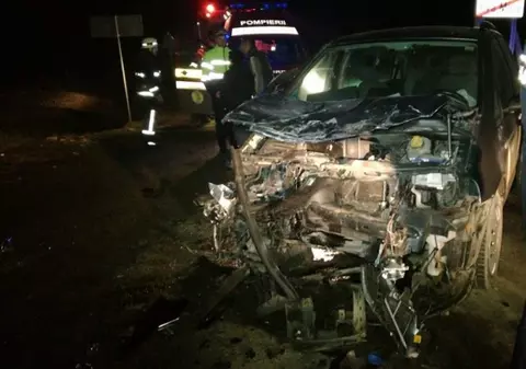 Accident în Bistrița-Năsăud, cu zece persoane implicate. A fost activat planul roșu de intervenție