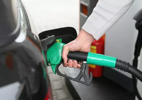 România, amenințată cu judecata de către Comisia Europeană din cauza benzinei și motorinei