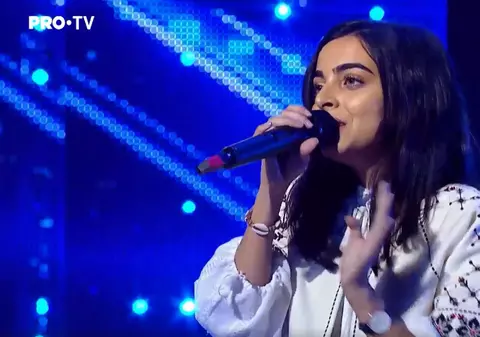 O elevă de la Mate-Info i-a impresionat cu vocea sa pe jurații de la ”Românii au talent” VIDEO