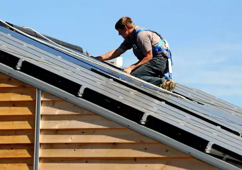 Programul „Casa verde plus”. Ce sumă vor putea cere de la stat persoanele fizice care vor să-și izoleze termic locuința