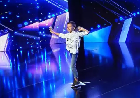 Gabriel Vizitiu, copilul contorsionist de la ”Românii au talent”: ”Tu ai oase?” VIDEO