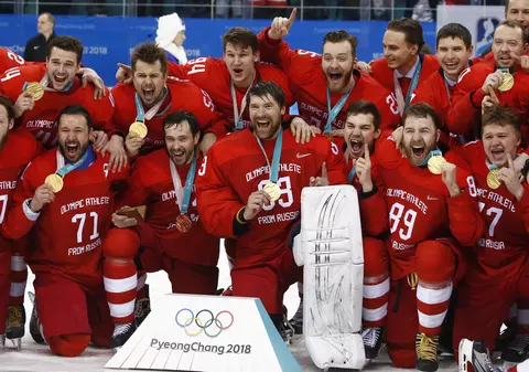 Rusia, campioană olimpică la hochei pe gheață la Jocurile Olimpice din 2018 după o pauză de 26 de ani! N-au avut voie să arate steagul!