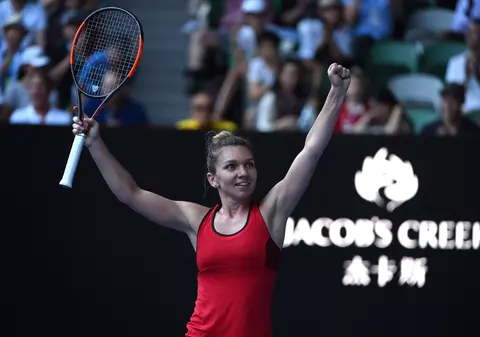 Simona Halep se destăinuie: ”Când mă hotărăsc să fac un copil, voi renunța la tenis”. Pe ce bărbat a pus ochii Simo