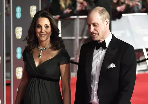 BAFTA 2018 / Kate Middleton, acuzată că a sfidat mișcarea „Time's Up”. Cum s-a îmbrăcat ducesa