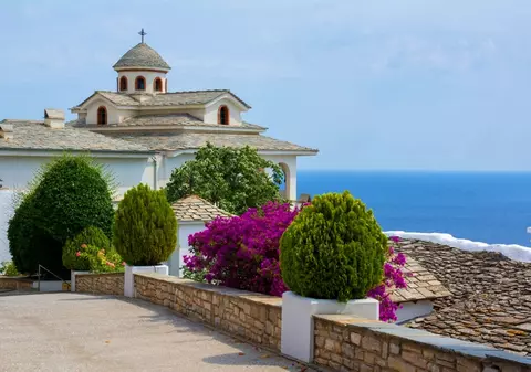 (P) Peisaje uluitoare şi tradiţii greceşti – de Paşte în Thassos