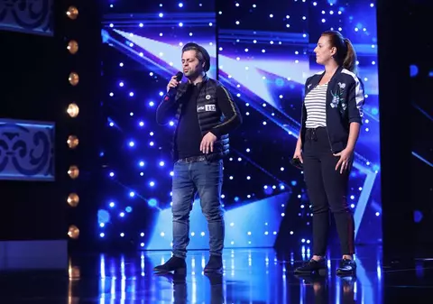 De la metroul din Paris pe scena Românii au talent sezonul 8