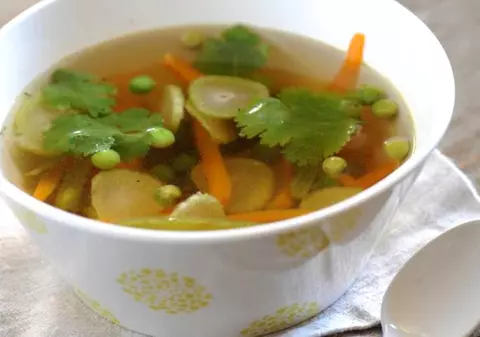 Supă de legume, cu cașcaval vegetal