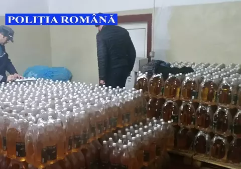 UPDATE: Percheziții la producătorii de alcool din Vrancea, Vaslui și Prahova/ FOTO