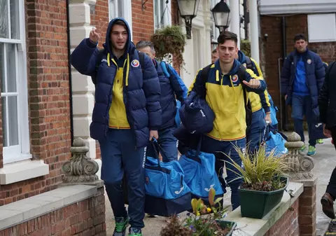 Naționala de tineret a ajuns în Marea Britanie. Meciul Anglia U 21 - România U 21, sâmbătă, de la 19.15