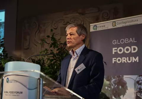 ”Miscarea România Împreună”, noul partid al lui Dacian Cioloș; Va avea sigla ”RO+”