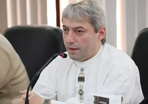 Acuzații grave în comisia SIPA; Goțiu: ”În 2002, ofițeri SIPA au încercat să șantajeze judecători de la Înalta Curte, pentru a obține sentințe favorabile în dosarele FNI și Banca Religiilor”