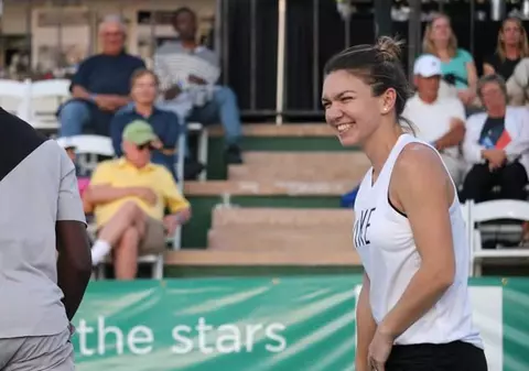 Gest uriaș pentru copiii cu autism: Simona Halep, la un eveniment caritabil la Indian Wells! A făcut echipă de dublu cu antrenorul Darren Cahill | FOTO