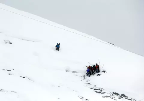 Patru decese în urma unei avalanșe în Alpii francezi