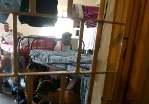 PNL vrea câte un centru de detenție pentru minori în fiecare din cele 8 regiuni de dezvoltare ale României (proiect)