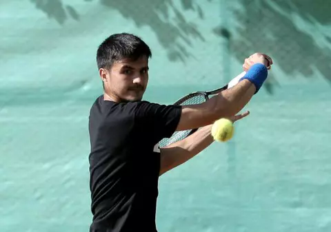 Dragoș Dima și Bogdan Borza sunt în turul doi, la turneul ITF de la Hammamet (Tunisia)