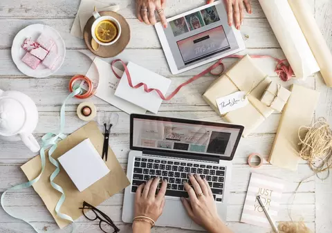 (P) Cadourile personalizate – o creatie surprinzatoare