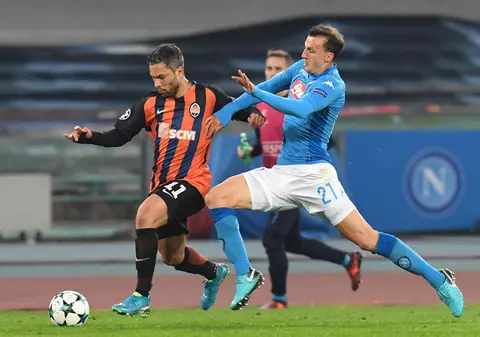 Chiricheș are două oferte din Anglia. Echipele care îl vor pe fundașul român