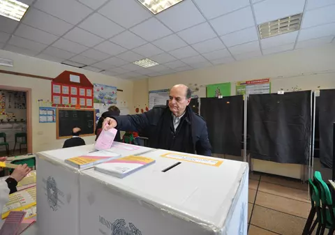 Rezultatele alegerilor parlamentare din Italia. Niciun partid nu a câștigat cu majoritate absolută