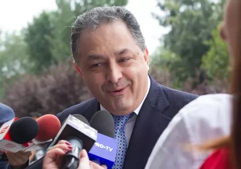 Vanghelie susține că Ponta, Ilie Sârbu şi Maior negociau lista cu "arestații" din PSD