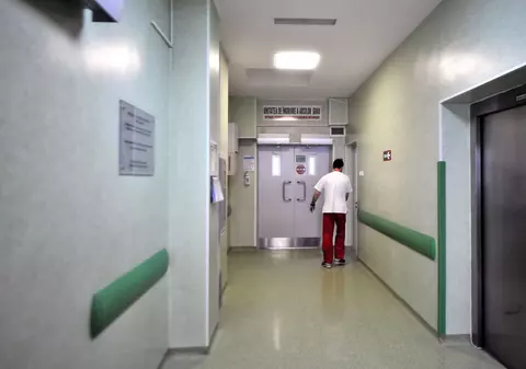 Măsuri urgente pentru bolnavii care trebuie să ajungă la spital în zilele cu zăpadă și viscol