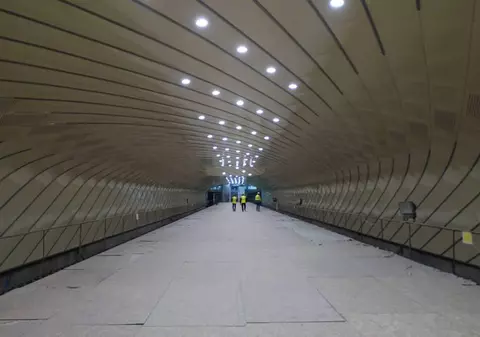 Constructorii metroului din Drumul Taberei au pus poprire pe conturile Metrorex. Blestemul Magistralei 5